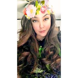 Meet your Posher, Carolina